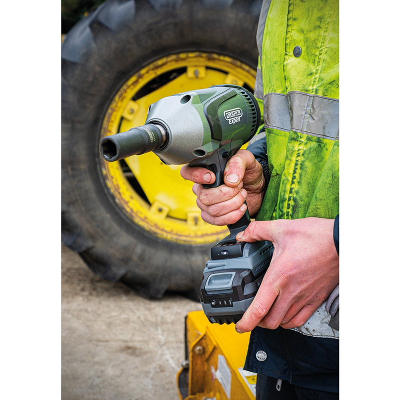 XP20 20V Brushless Impact Wrench, 1/2" Sq Dr, 1000Nm (Sold Bare)