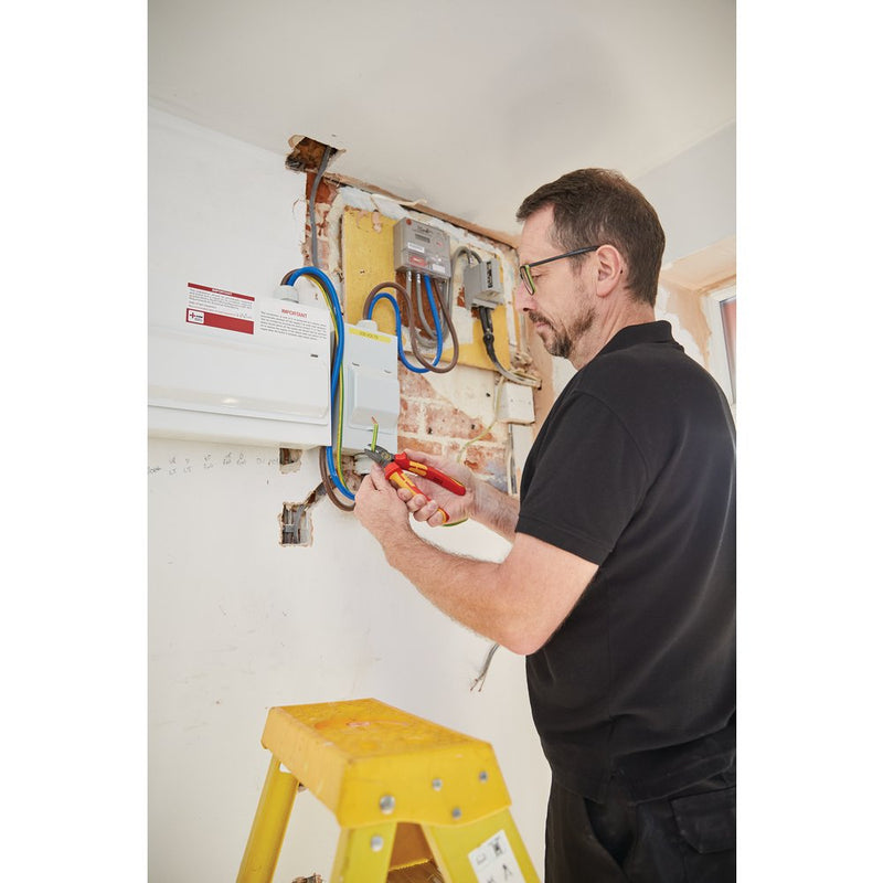 XP1000 VDE Combination Pliers - 160mm - Tethered