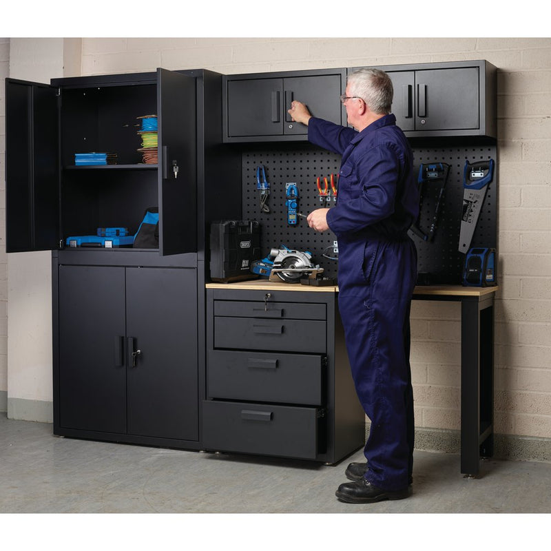 Single Garage Workstation